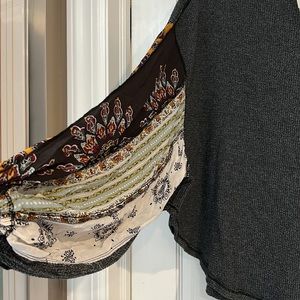 Free People Overside Waffle Knit Top with Silk Scarf Sleeves-sz L-NWT